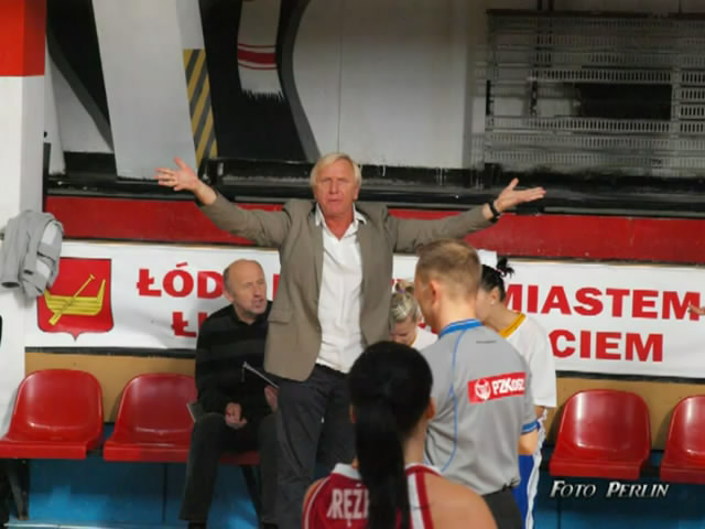 Wisla - Lotos [www.youtube.comuserZPerlin#pau0kzpyetjwZbk].flv_snapshot_03.49_[2010.09.20_13.23.14].jpg